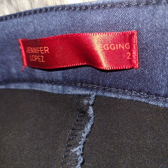 🔴SOLD🔴Jennifer Lopez skinny jeggings - Picture 4 of 4